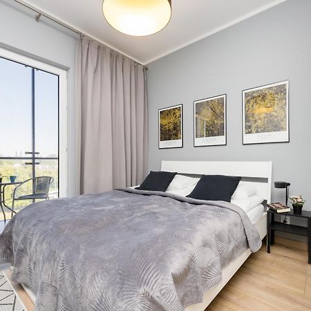Warsaw Prymasa Tysiaclecia Business Centre By Noclegi Renters Bagian luar foto